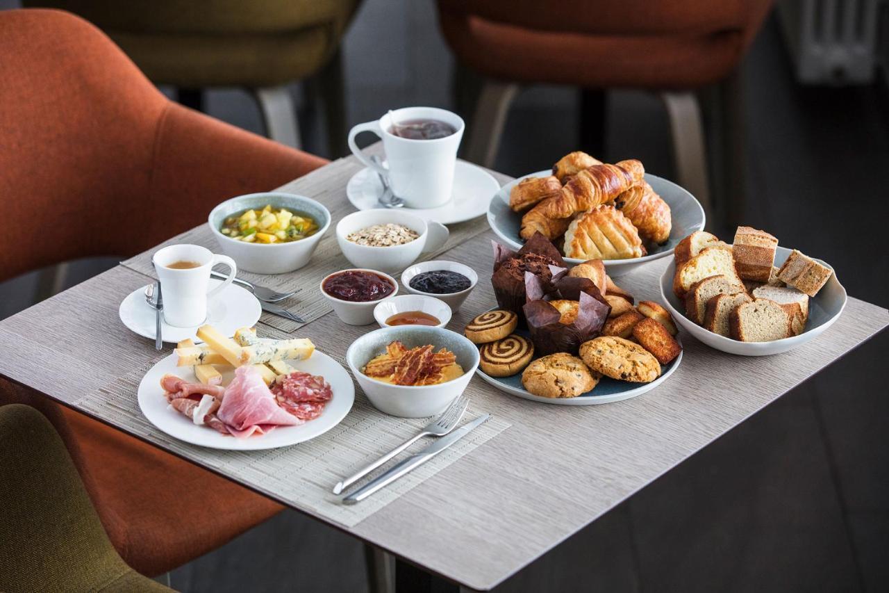 La Mainaz Restaurant Geneve - - Mijoux Hotel
